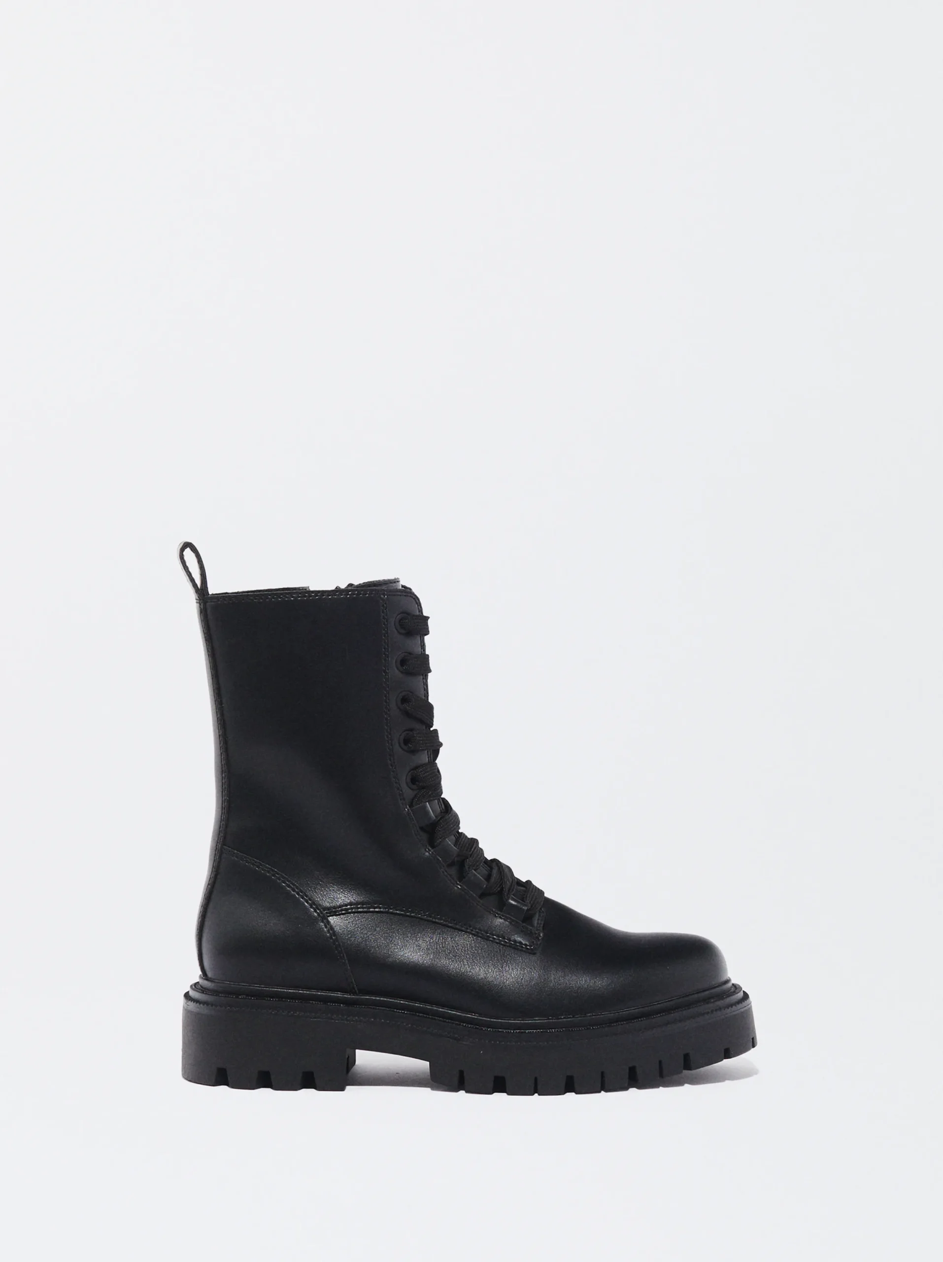 PARFOIS Bota Track Acordonada Negro New