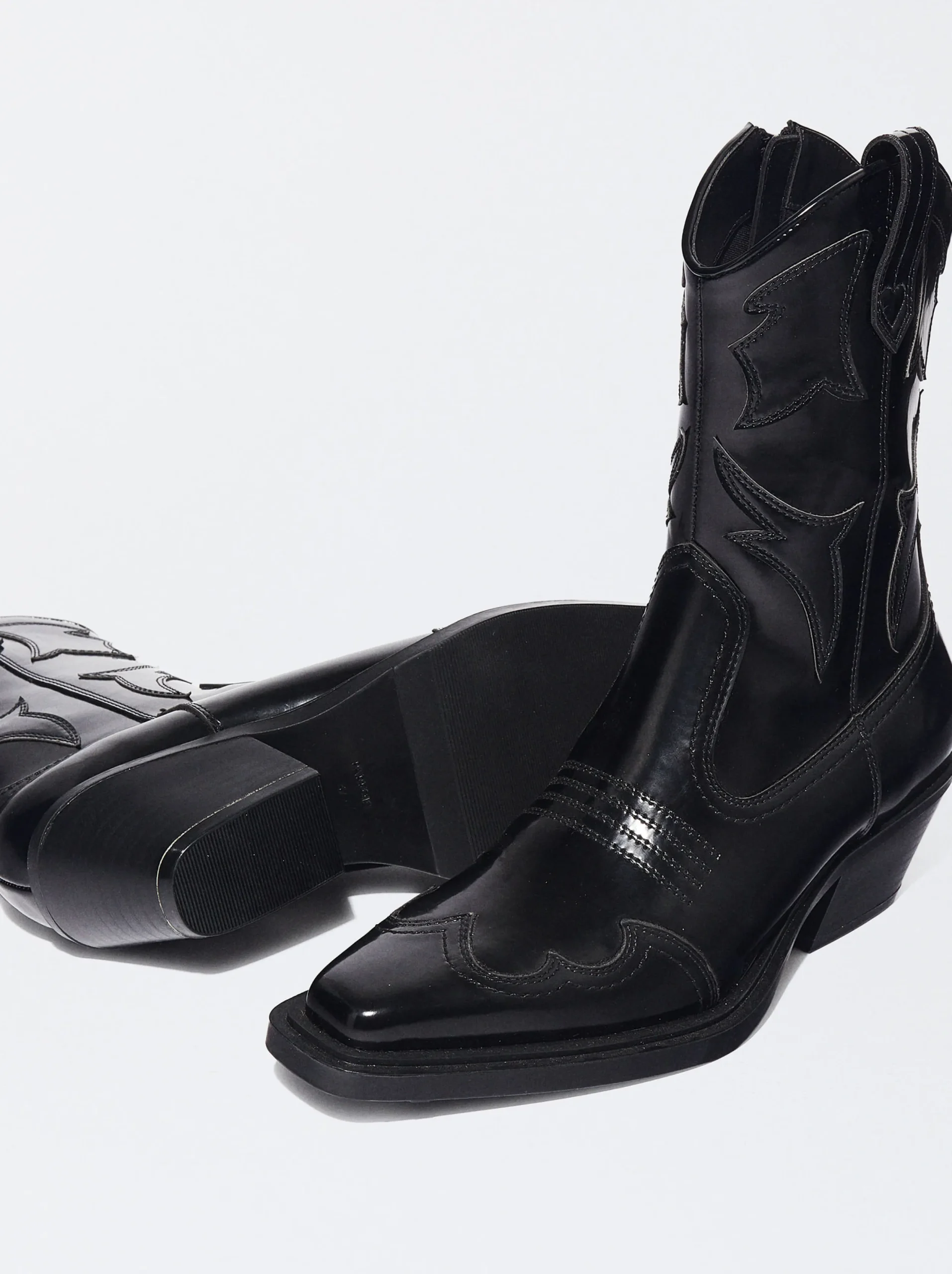 PARFOIS Botín Cowboy Acharolado Negro Clearance