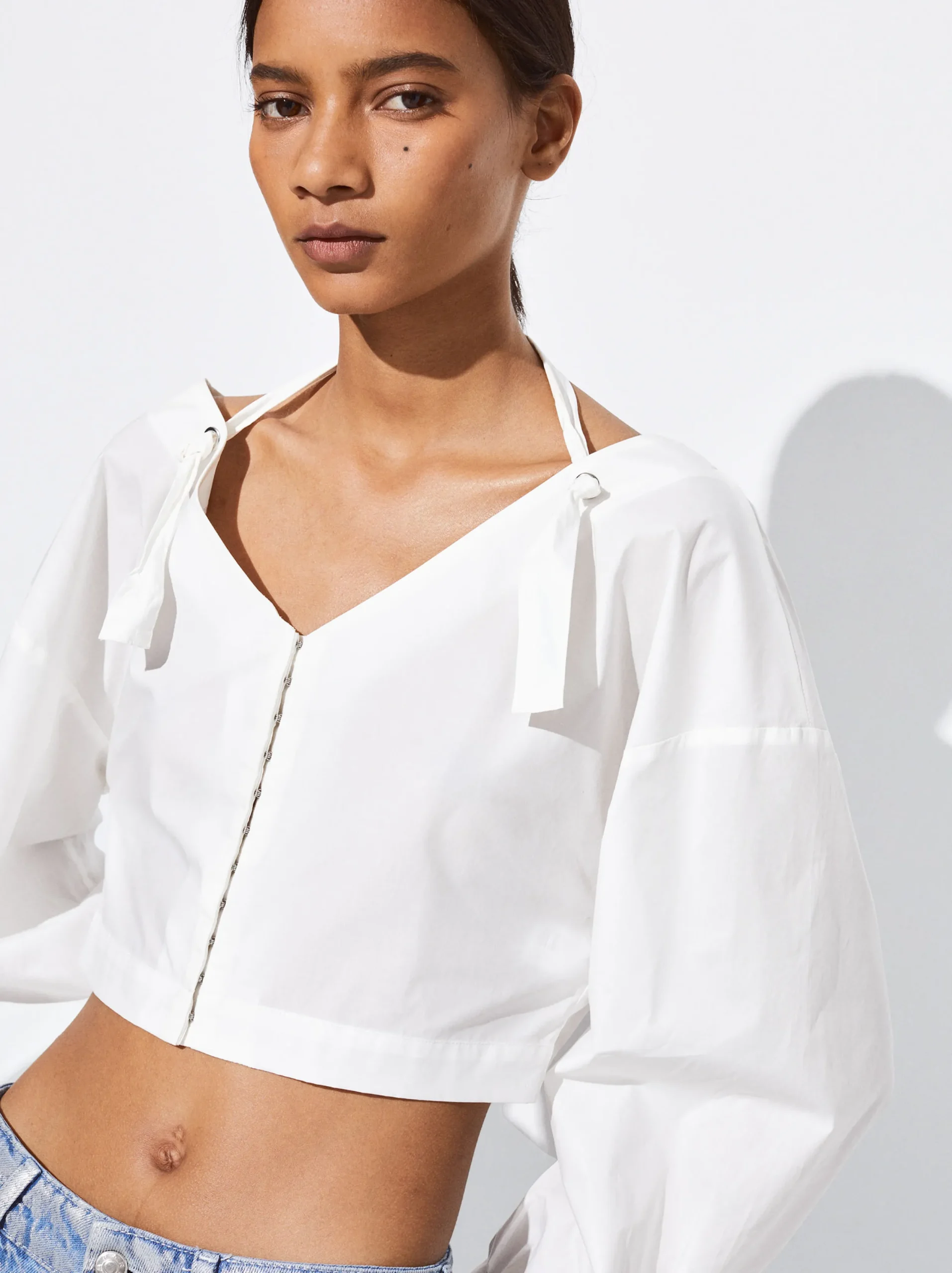 PARFOIS Camisa Cropped Manga Abullonada Blanco Store
