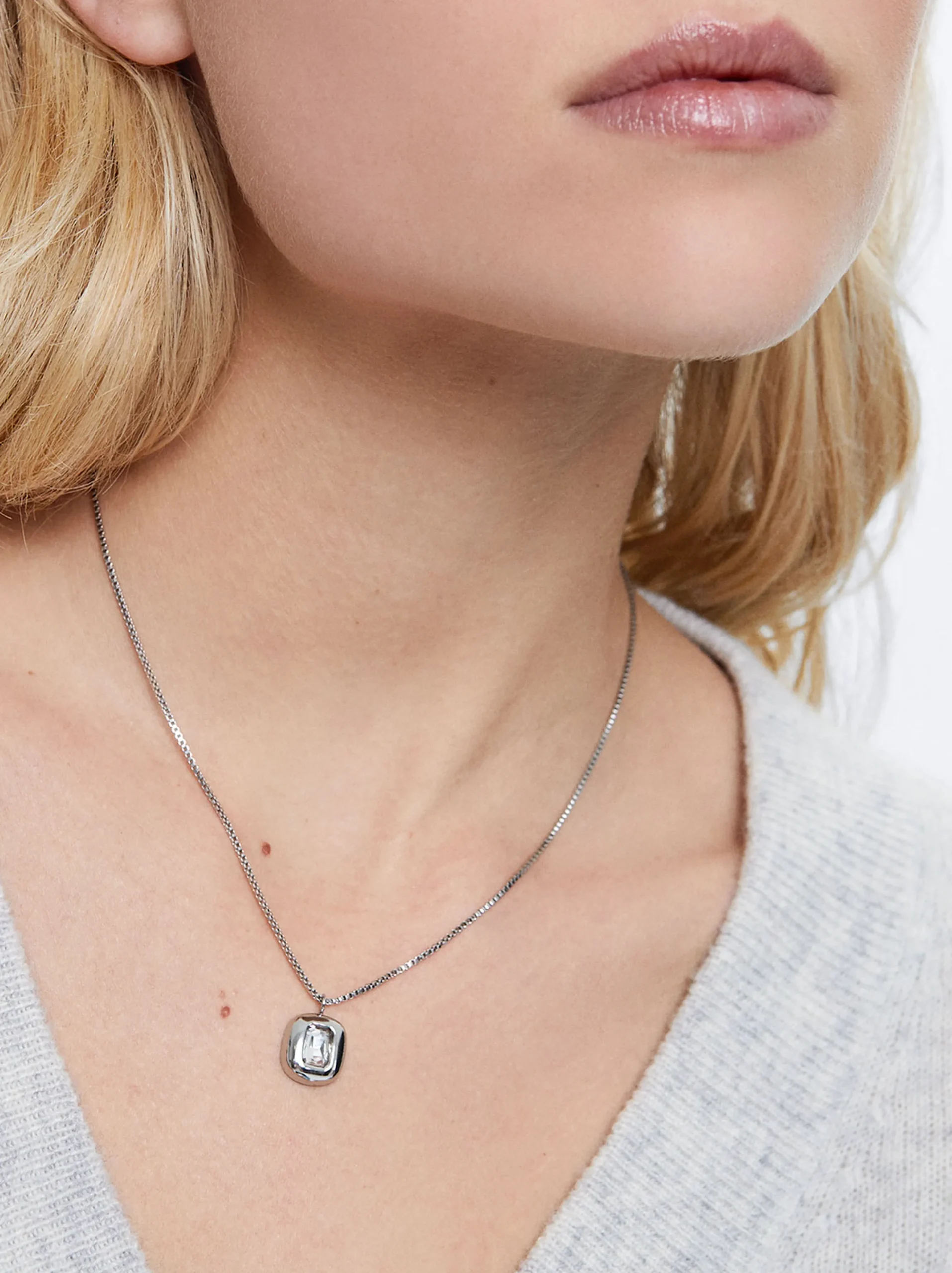 PARFOIS Collar De Acero Con Cristales Plateado Fashion