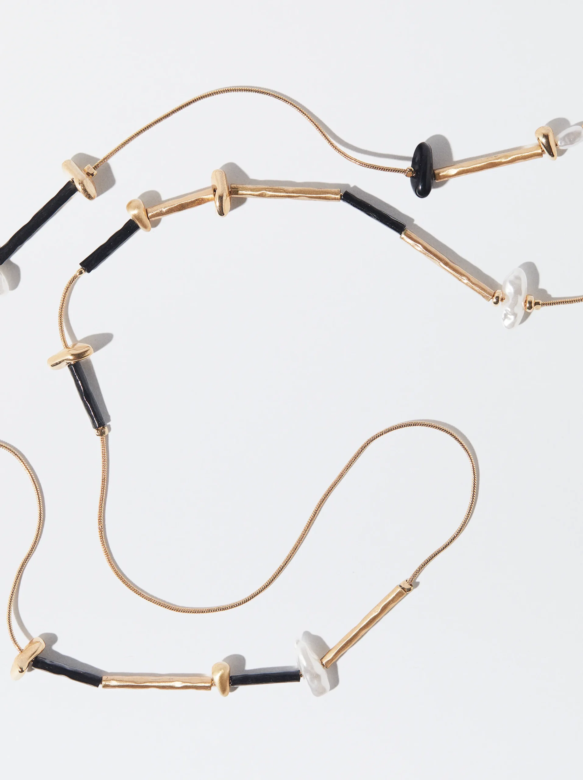 PARFOIS Collar Dorado Con Resina Negro Online