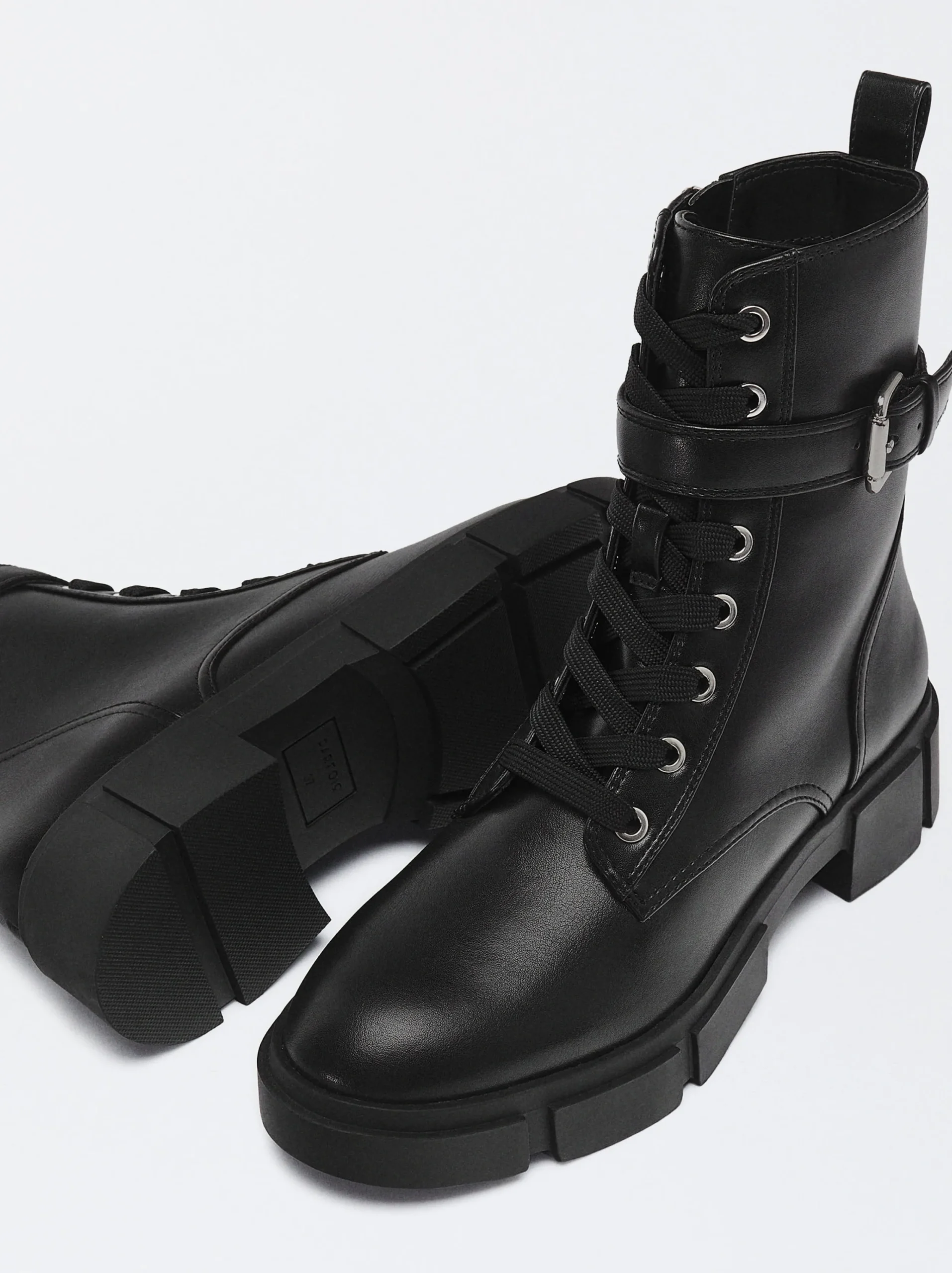 PARFOIS Exclusivo Online - Botín Con Cordones Y Hebilla Negro Best Sale