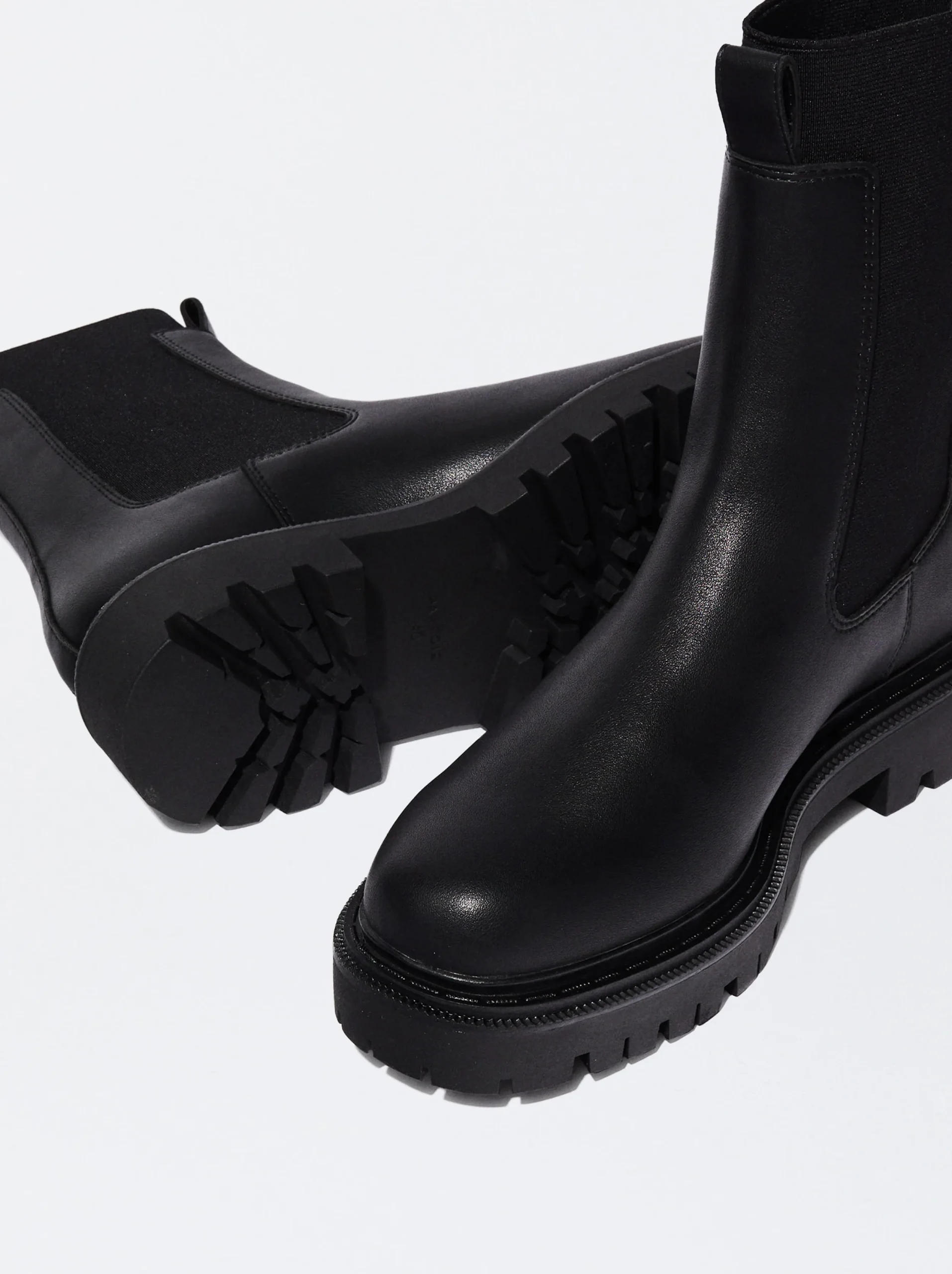 PARFOIS Exclusivo Online - Botines Track Con Elásticos Negro Cheap