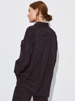 PARFOIS Exclusivo Online - Camisa De Nylon Con Bolso Negro Best