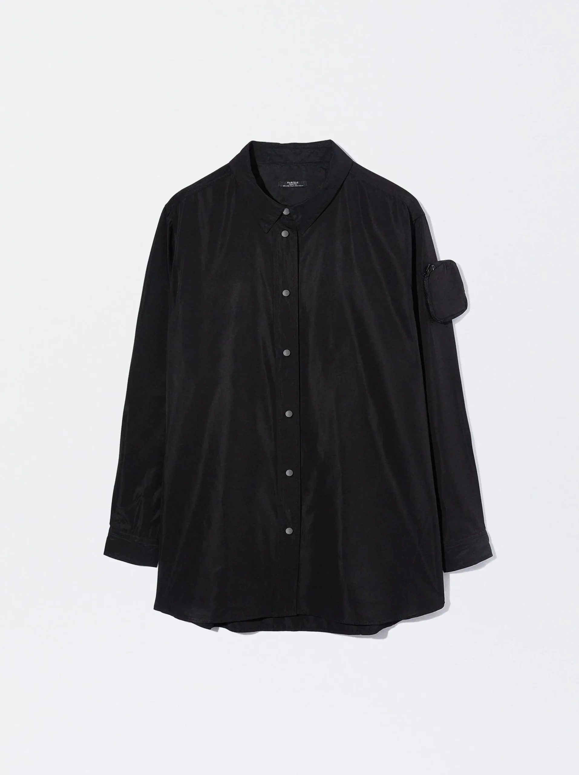 PARFOIS Exclusivo Online - Camisa De Nylon Con Bolso Negro Best