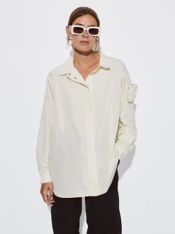 PARFOIS Exclusivo Online - Camisa De Nylon Con Bolso Crudo Store