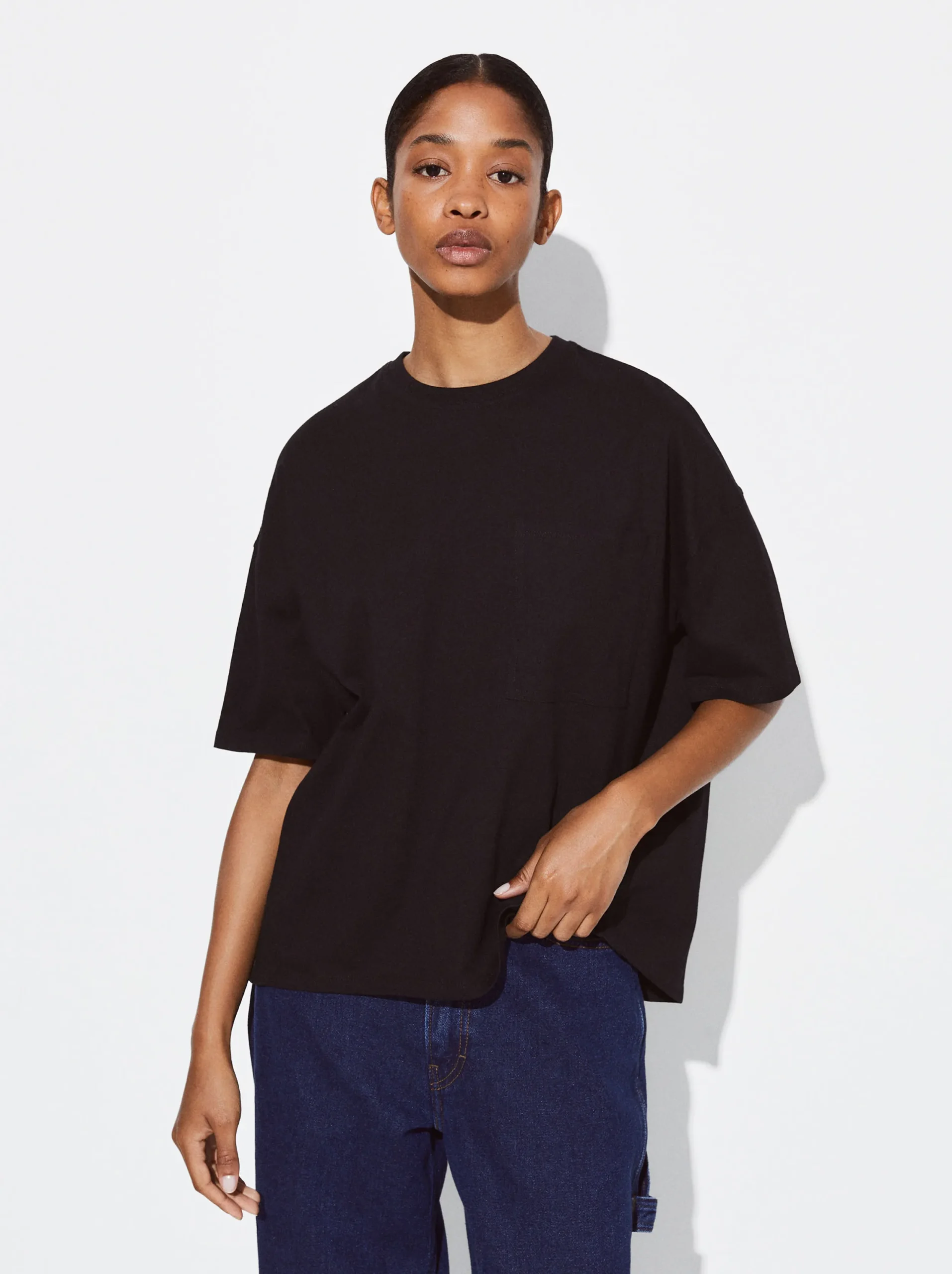 PARFOIS Exclusivo Online - Camiseta Algodón Con Bolsillo Negro Best Sale