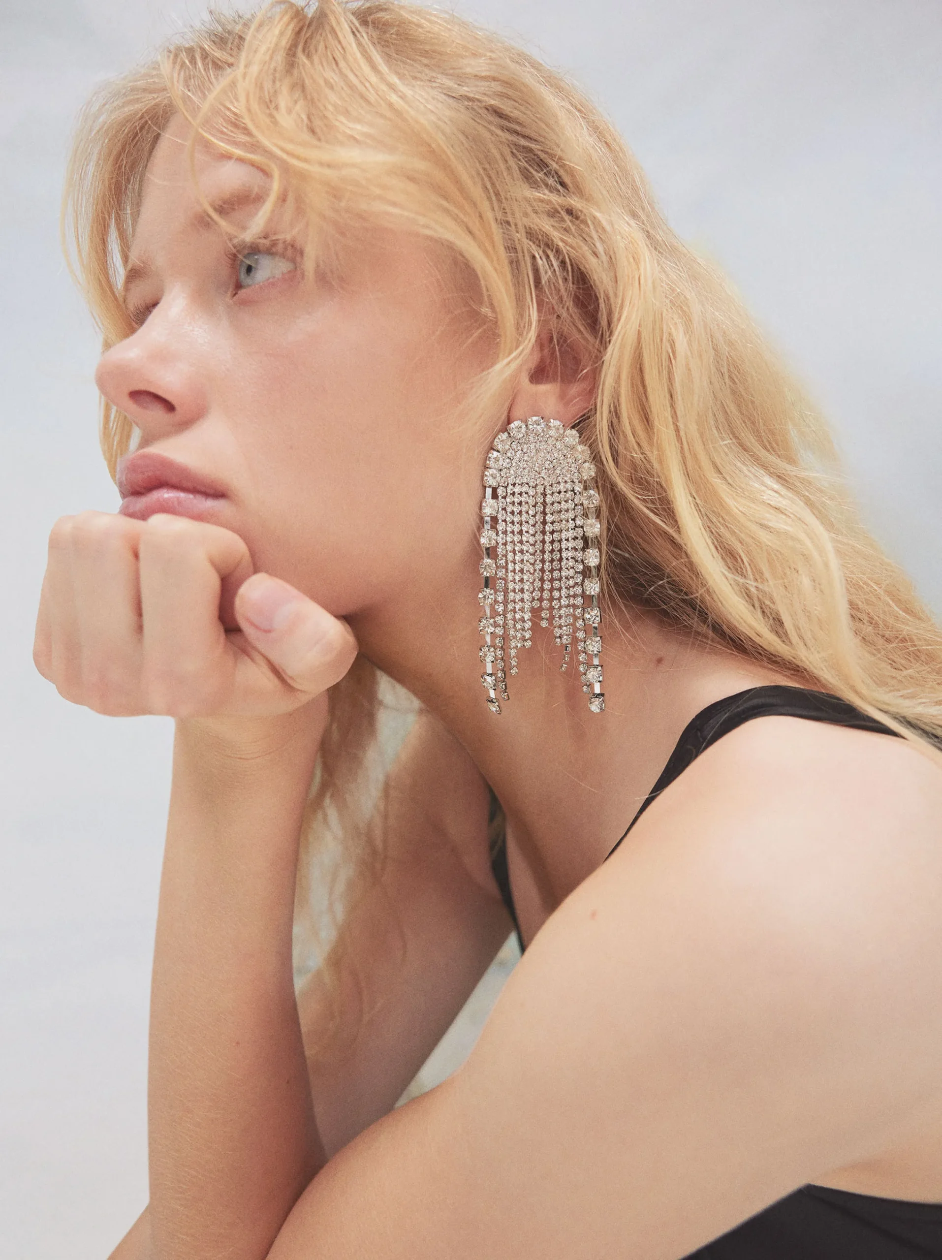 PARFOIS Exclusivo Online - Pendientes Largos Con Cristales Plateado Hot