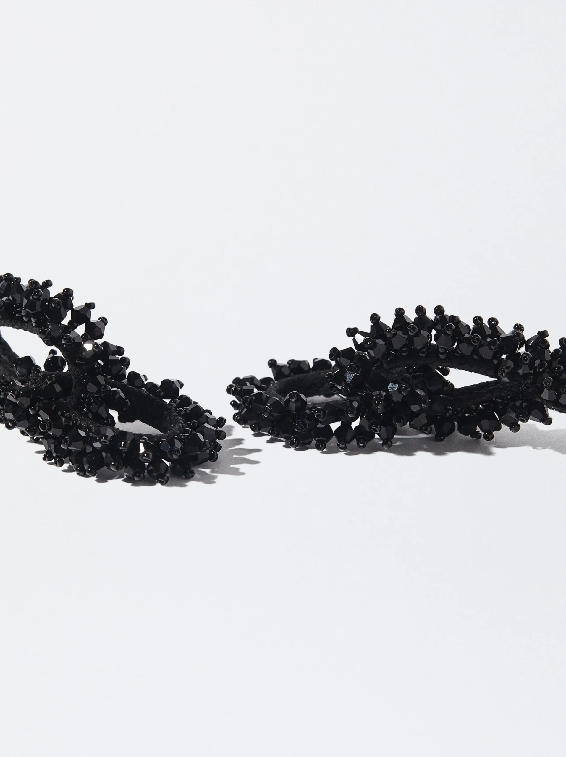 PARFOIS Exclusivo Online - Pendientes Entrelazados Con Cristales Negro Sale