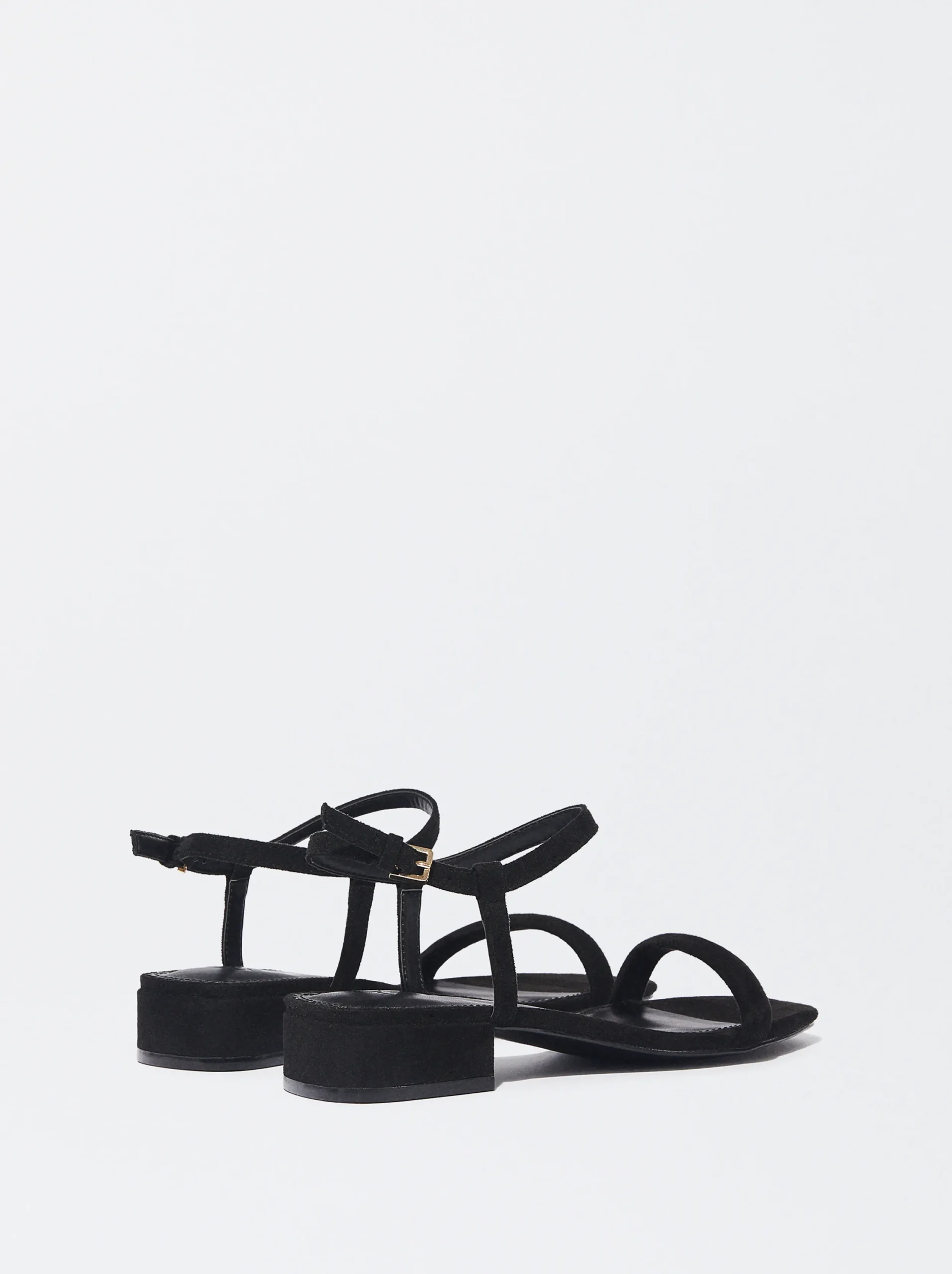 PARFOIS Exclusivo Online - Sandalia Plana Tiras Pulsera Negro Clearance