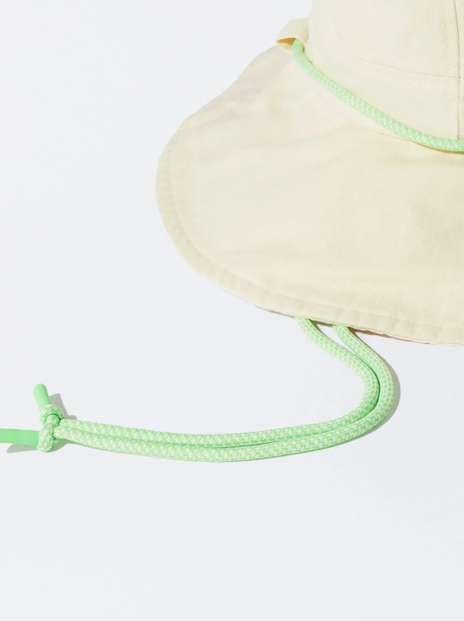 PARFOIS Gorro Bucket Cordón Crudo Outlet