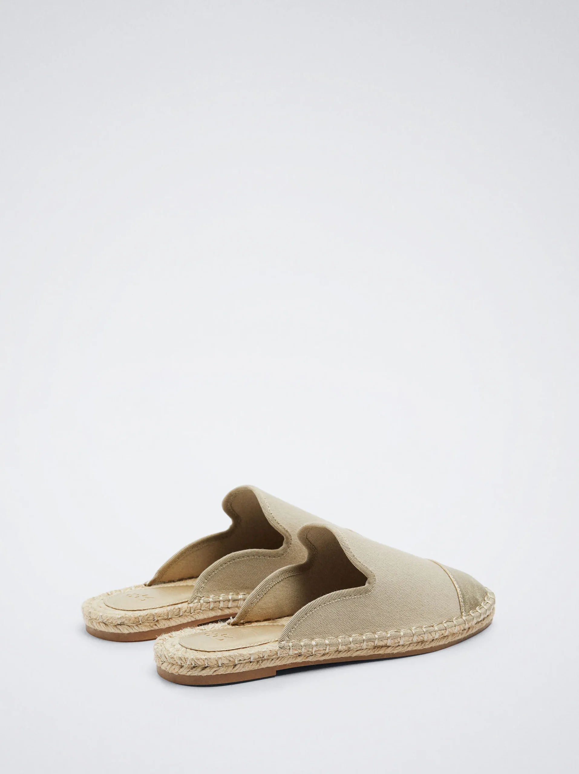 PARFOIS Mules Yute Bicolor Dorado Outlet