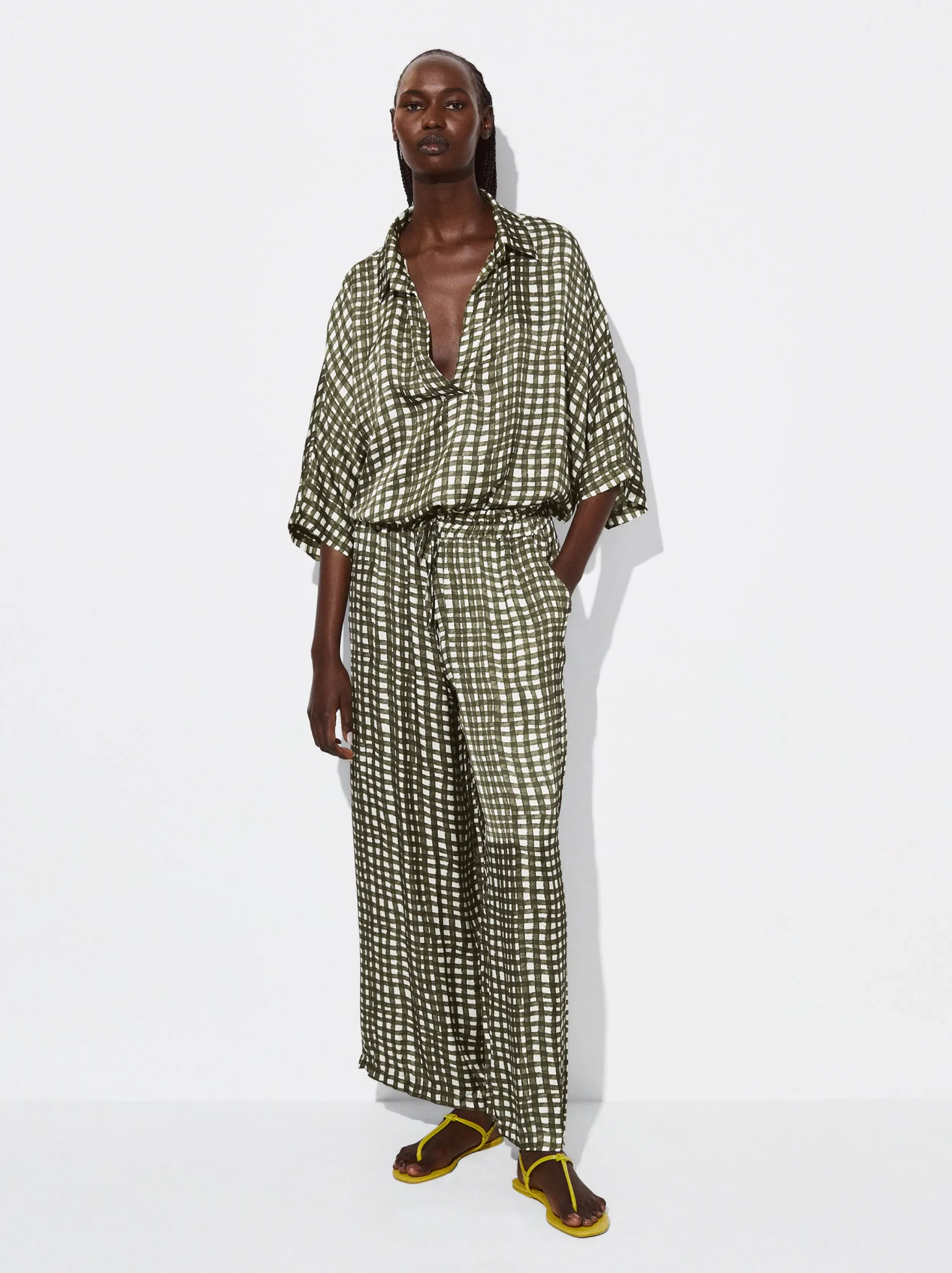 PARFOIS Pantalón Fluido Estampado Caqui Store