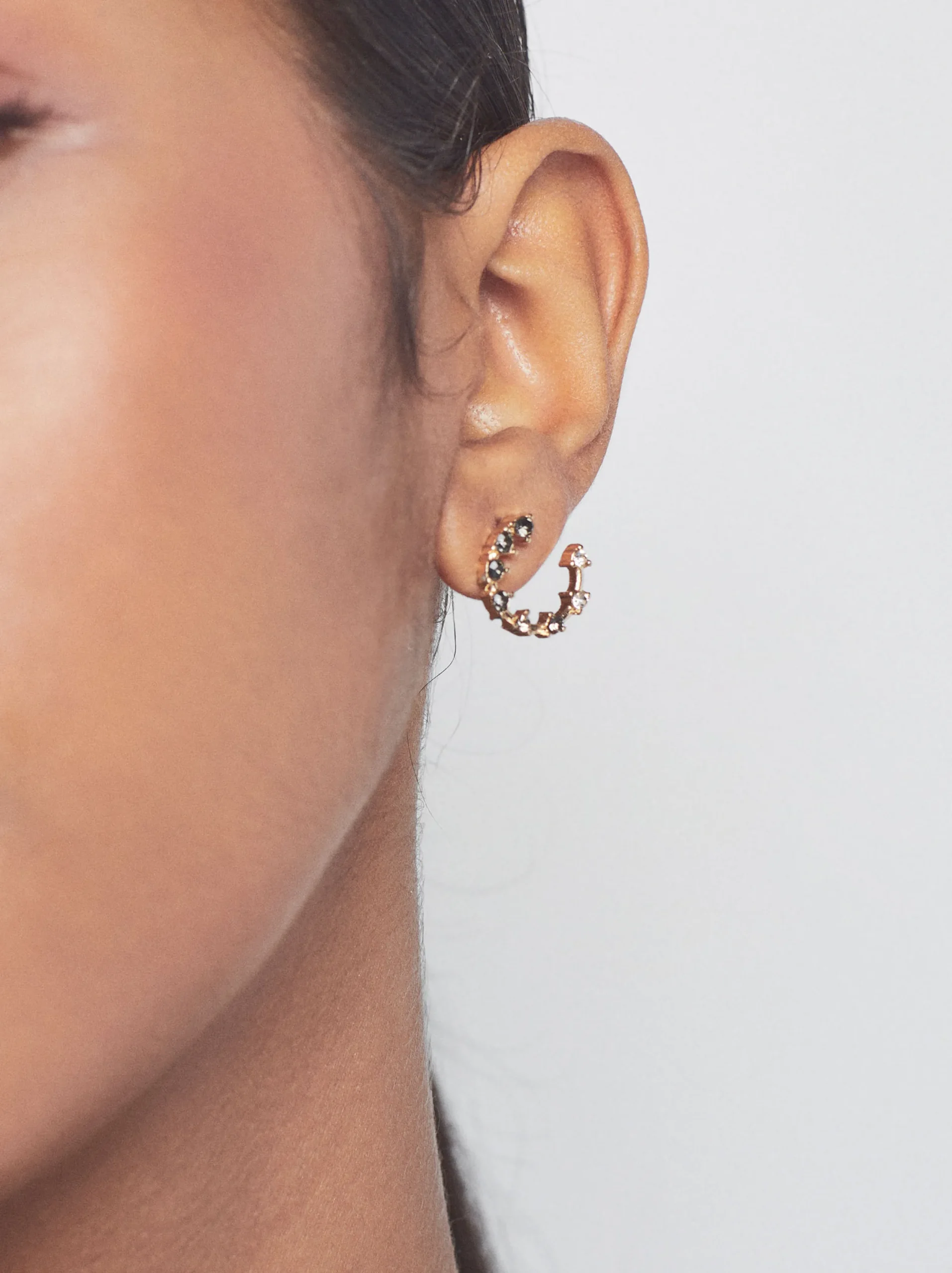 PARFOIS Pendientes Con Cristales Negro Fashion