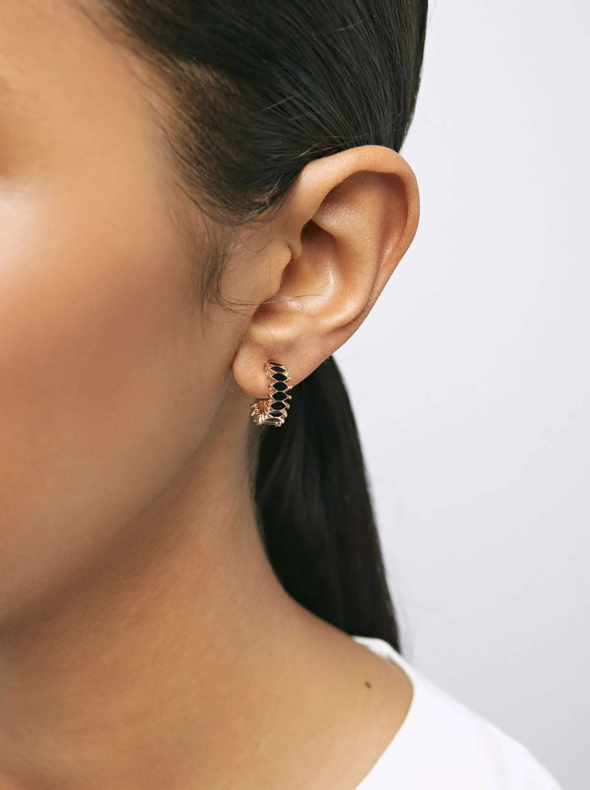 PARFOIS Pendientes De Aro Cortos Irregulares Negro Shop