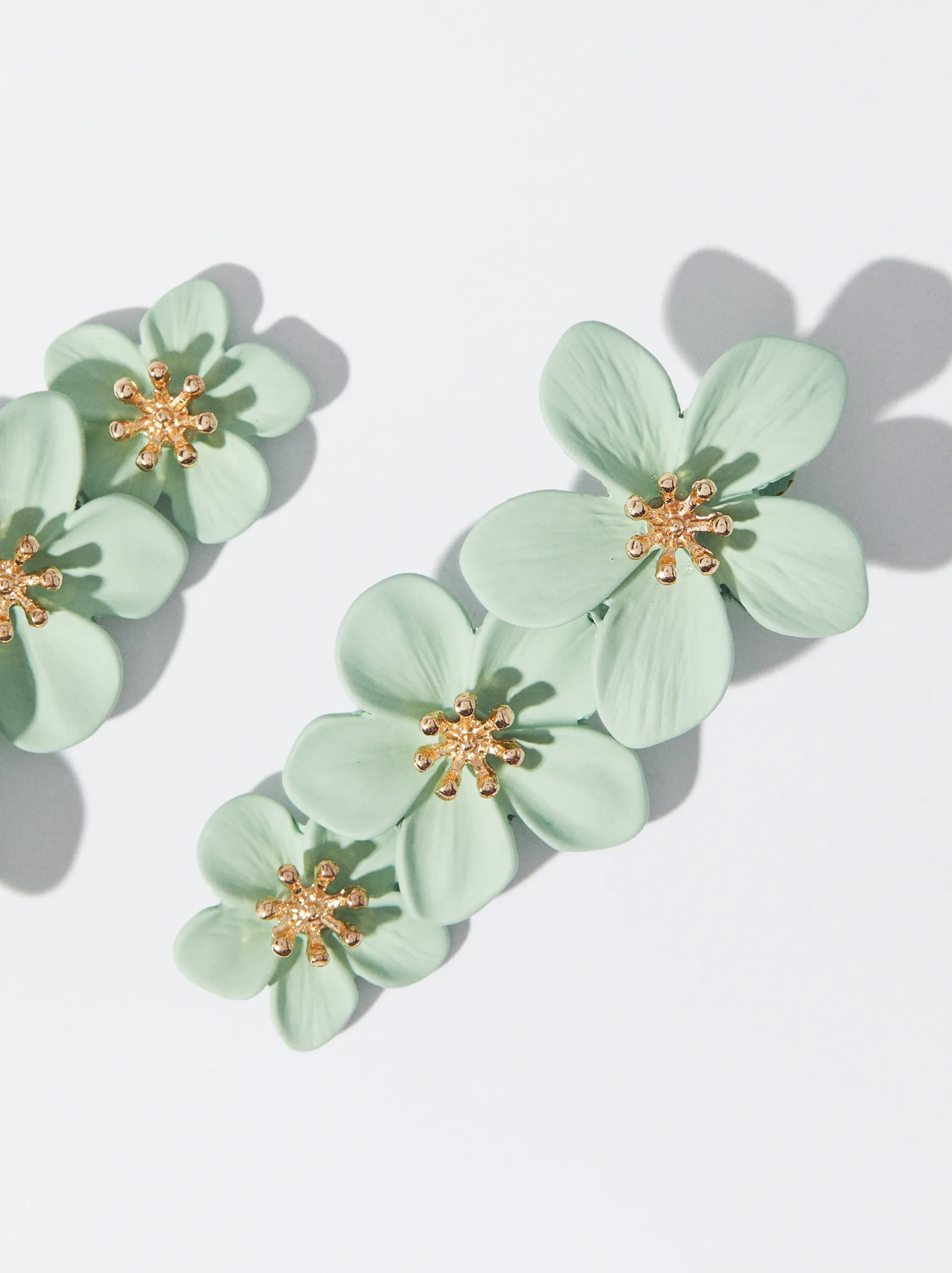 PARFOIS Pendientes De Clip Con Flor Amarillo Flash Sale