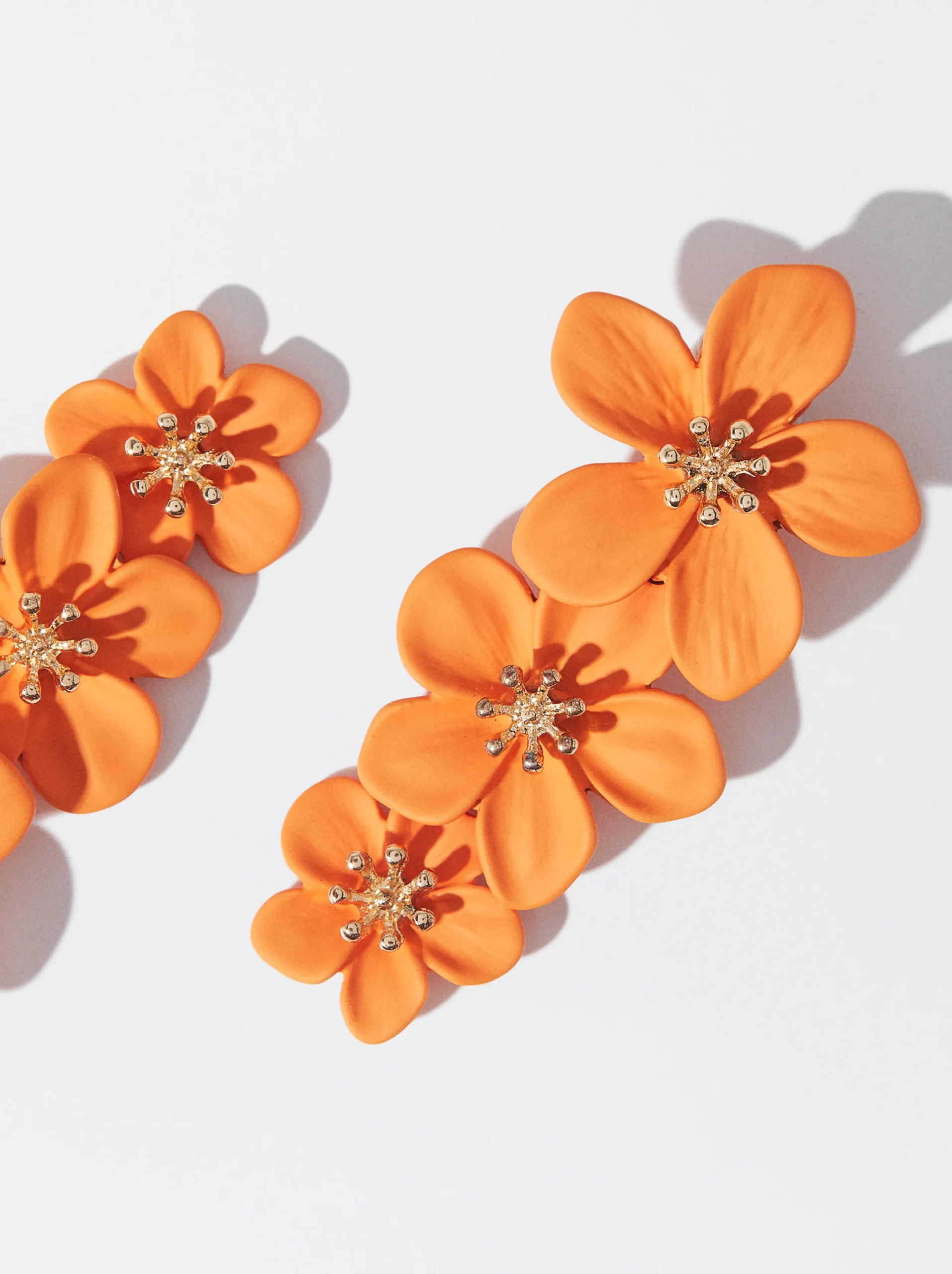 PARFOIS Pendientes De Clip Con Flor Naranja Outlet