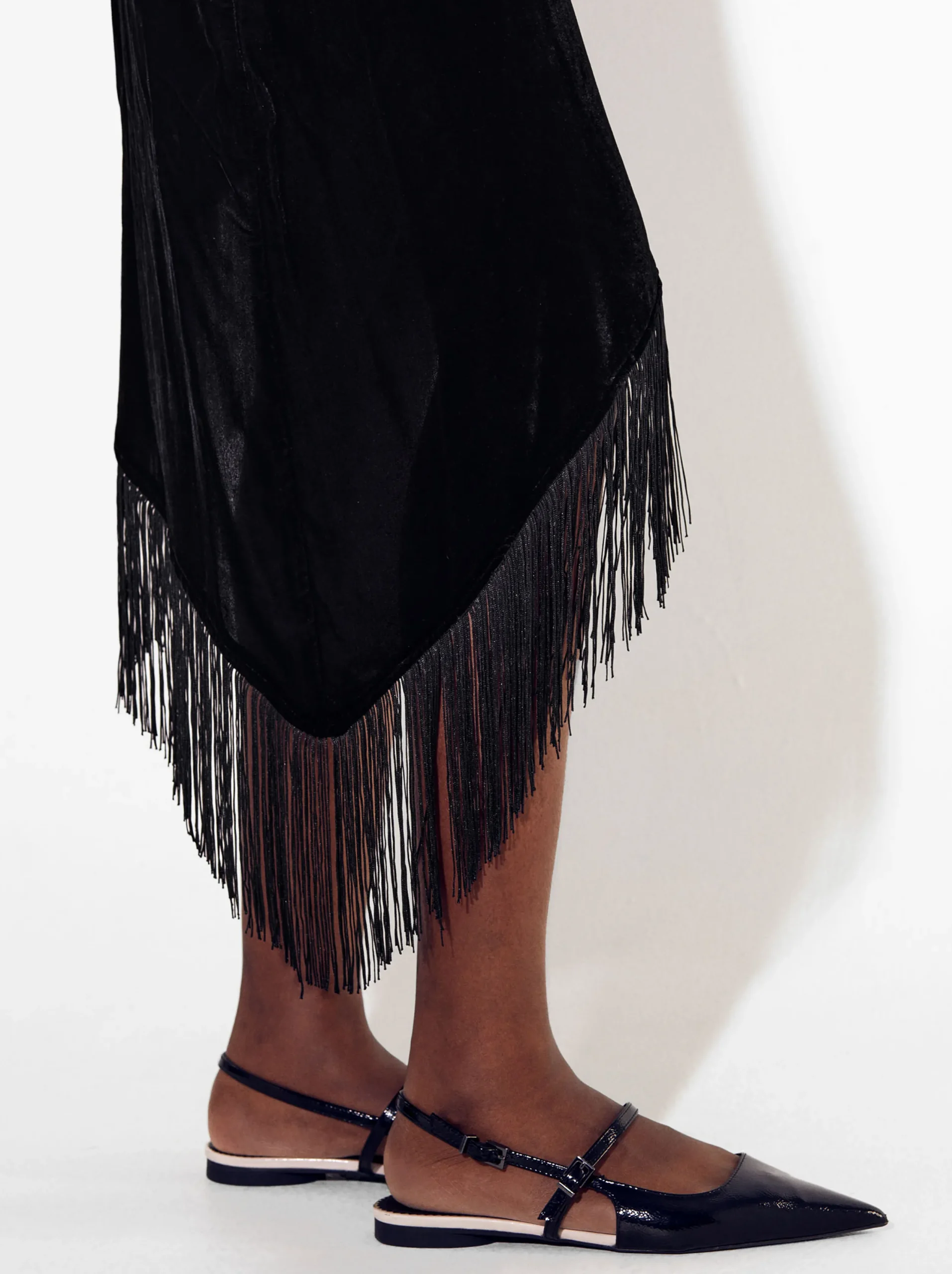 PARFOIS Vestido Asimétrico De Terciopelo Con Flecos Negro Sale